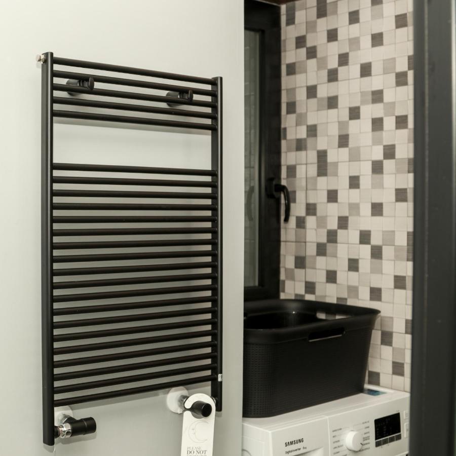 Dislocati Bnb - Jacuzzi Privata - Cucina - Tv60" - Minimal Luxury Марильяно Экстерьер фото