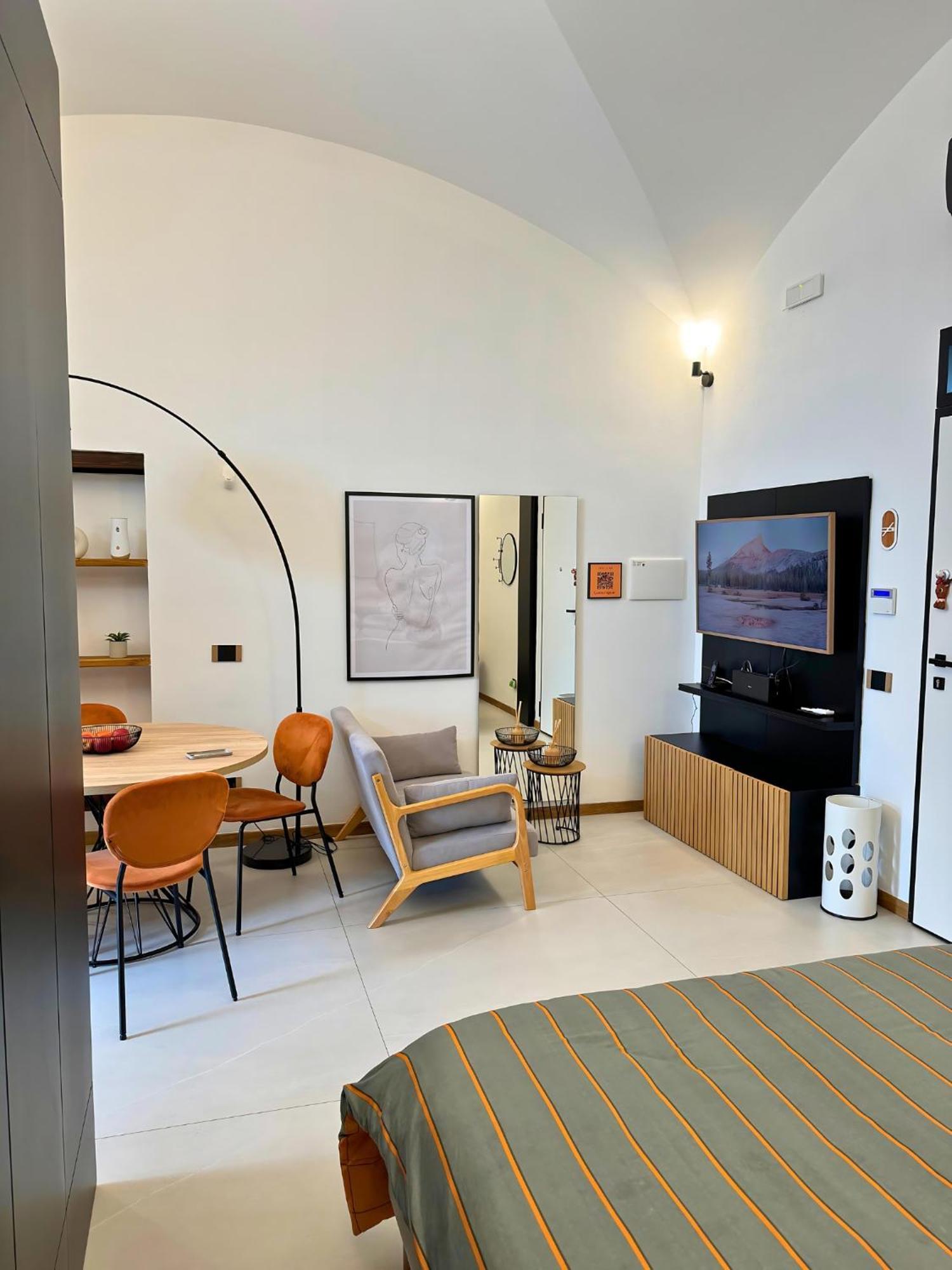 Dislocati Bnb - Jacuzzi Privata - Cucina - Tv60" - Minimal Luxury Марильяно Экстерьер фото